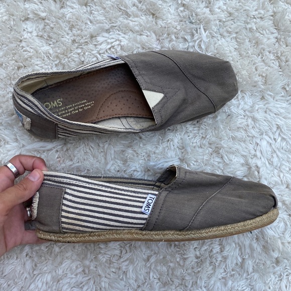 Toms Shoes - Toms striped gray 9